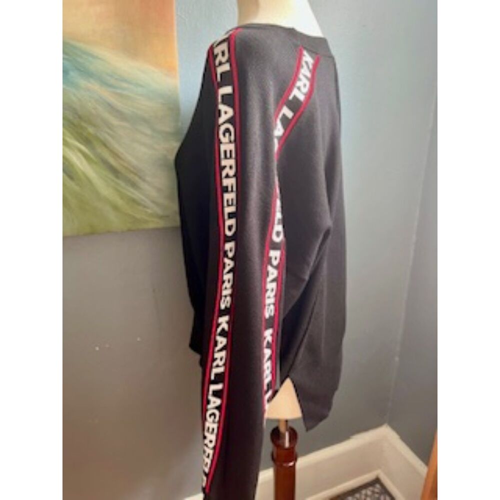 New with tags.Karl Lagerfeld Paris,Size M,Ski Sweater with red racing stripe